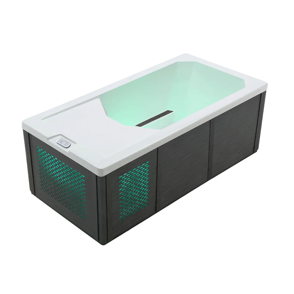 Liberty Spas CHILL1000 top-down view showing deep plunge interior